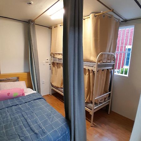 Disco Pangpang Guesthouse Incshon Kültér fotó
