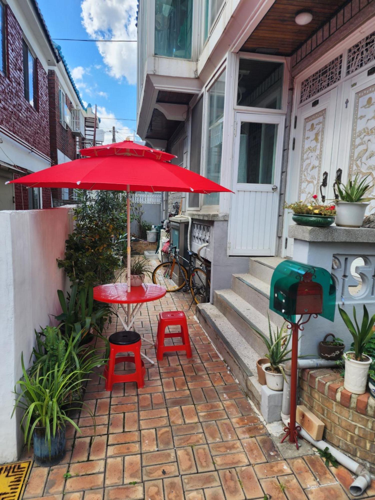 Disco Pangpang Guesthouse Incshon Kültér fotó