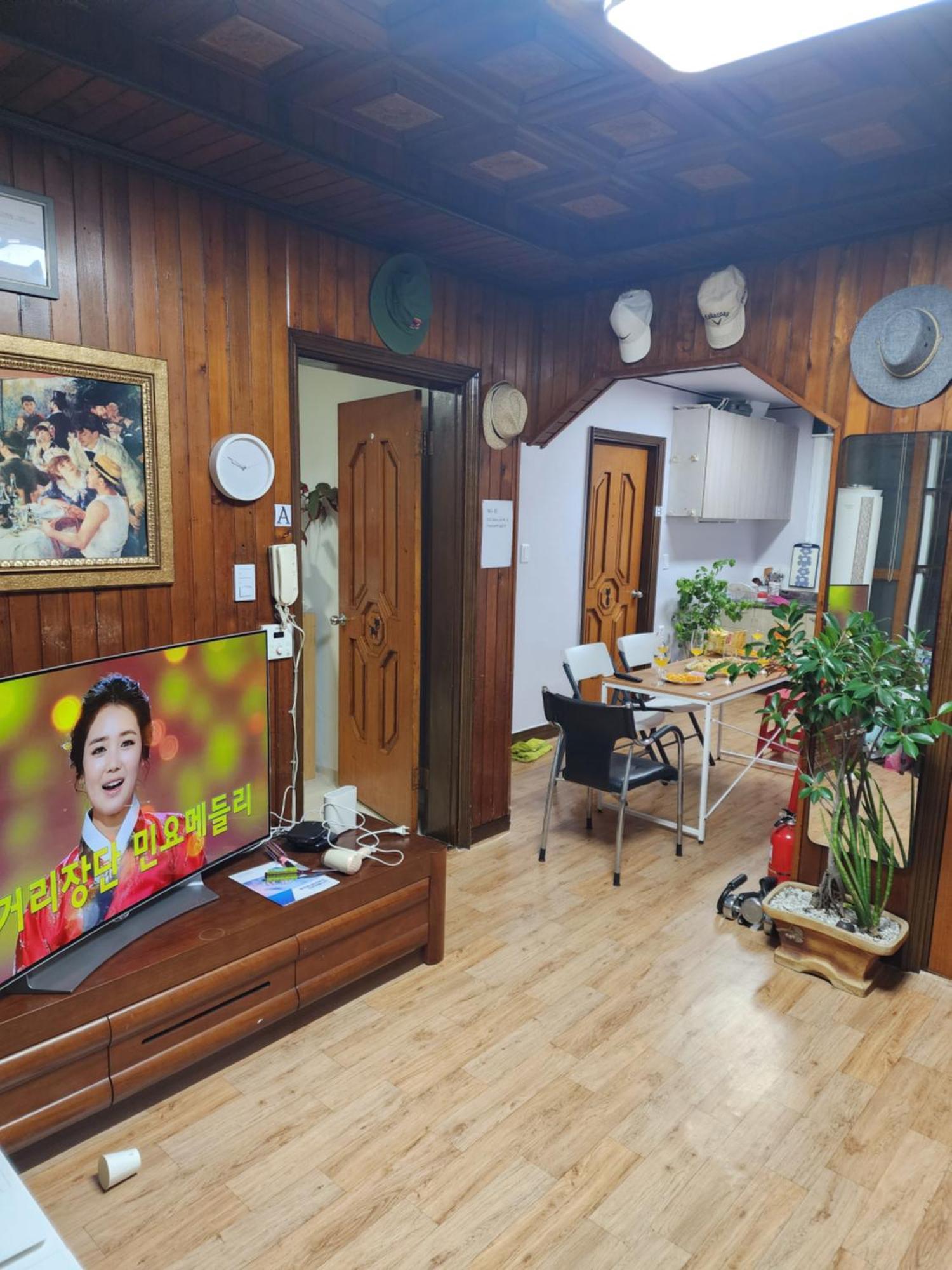 Disco Pangpang Guesthouse Incshon Kültér fotó